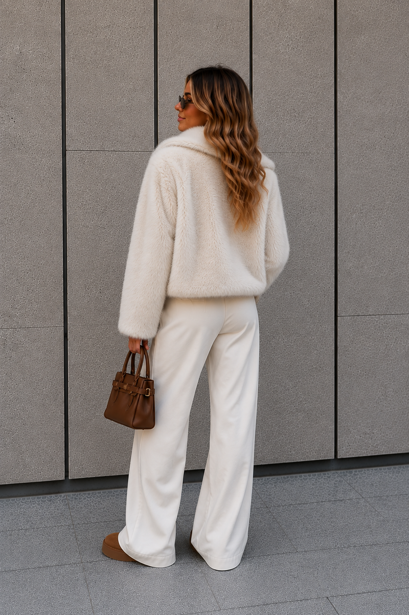 Iris Mantel | Eén Jas Voor Elke Winteroutfit